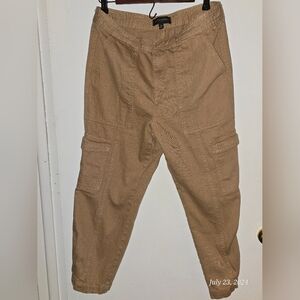 Banana Republic cargo pants Size 6